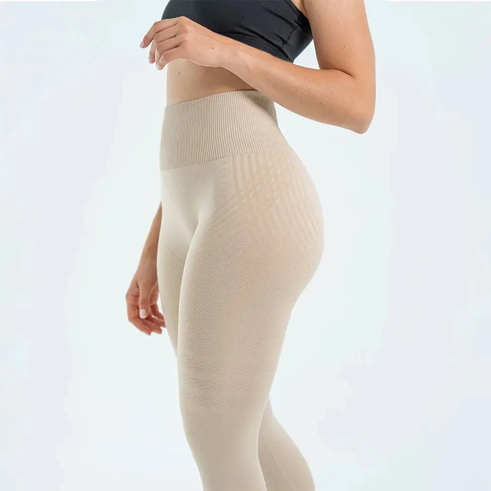 Visible Vein Relief in Just 14 Days with Cellumove 3D Compression Leggings - Image 11